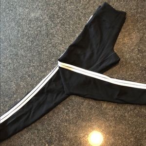 black brandy melville leggings